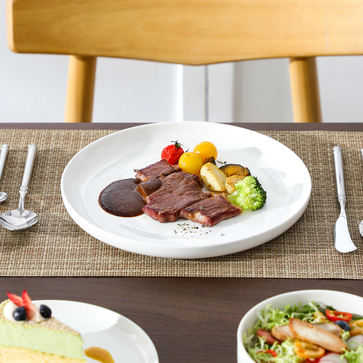 MALACASA 12/24 Piece Ceramic Porcelain Dinnerware Set with 4 Pcs Dinner/Dessert Plates,Bowl Tableware Set Service for 4